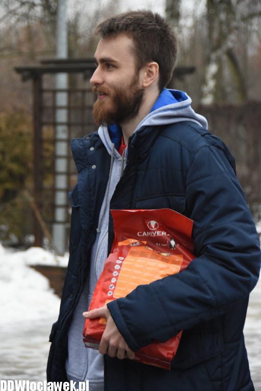 Koszykarze Anwilu w schronisku