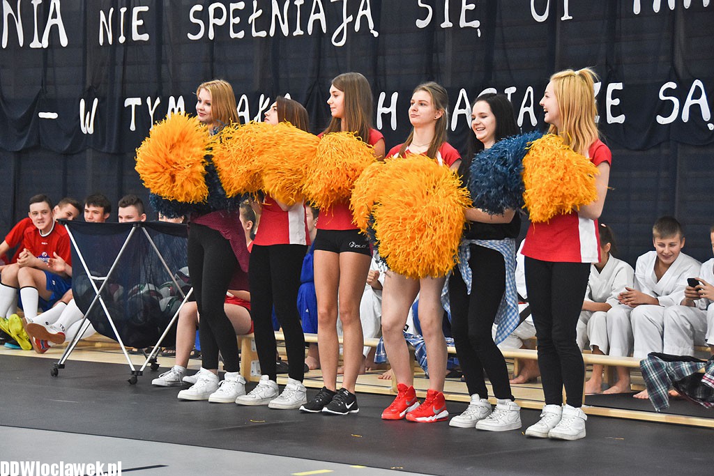 Hala sportowa ZS10 otwarta