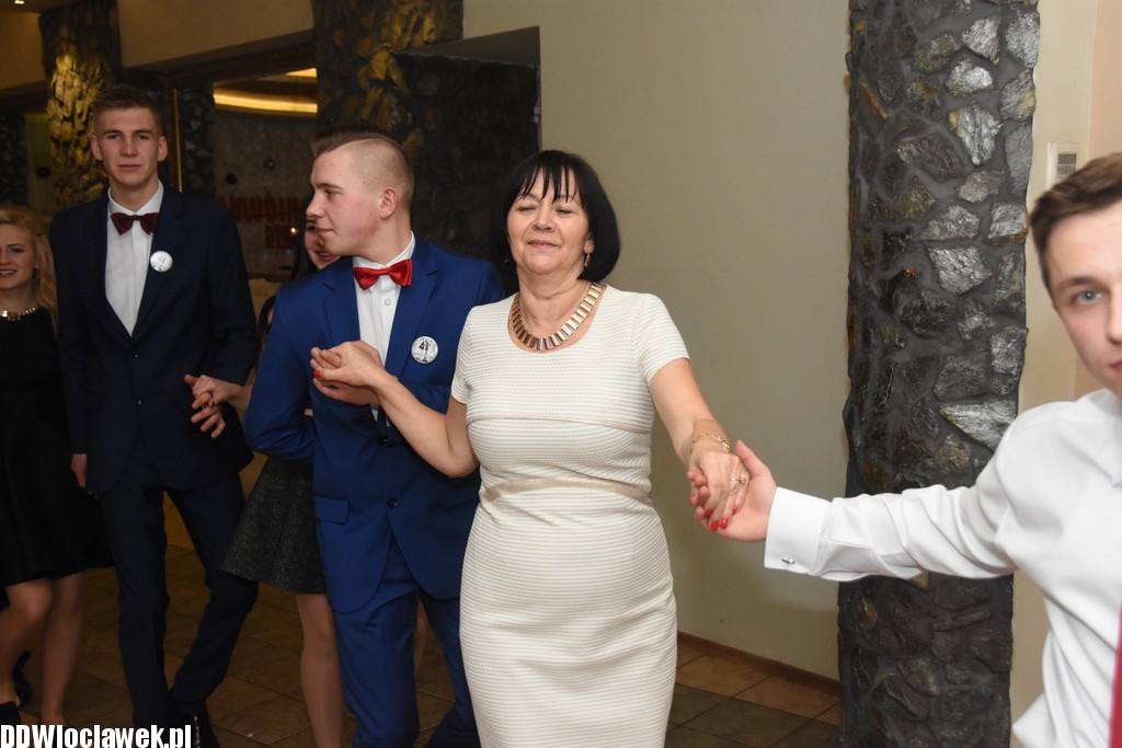 Studniówka ZSCKR w Starym Brześciu