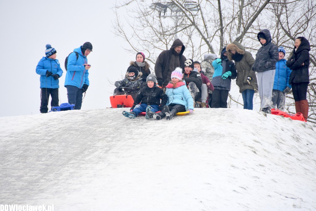 Ferie zimowe na górce saneczkowej