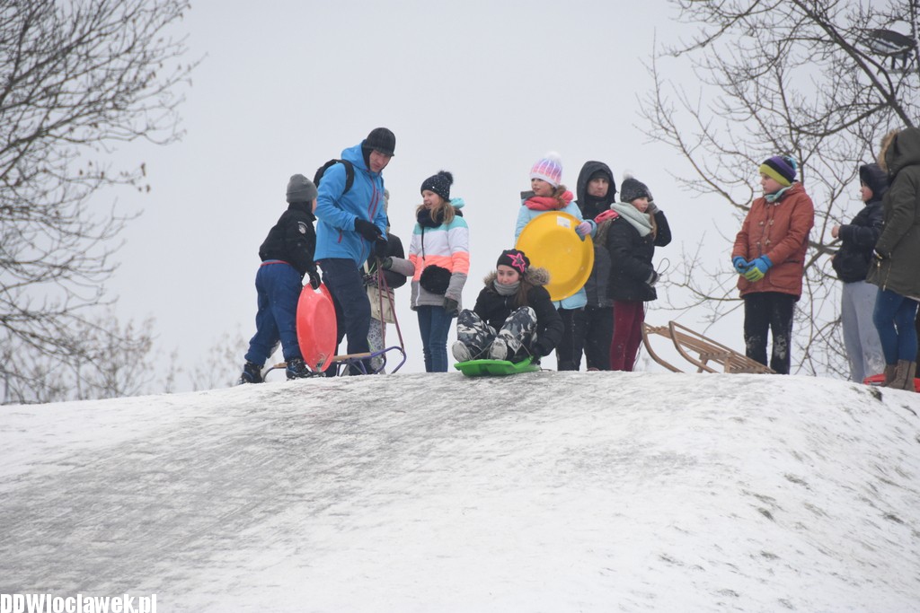 Ferie zimowe na górce saneczkowej