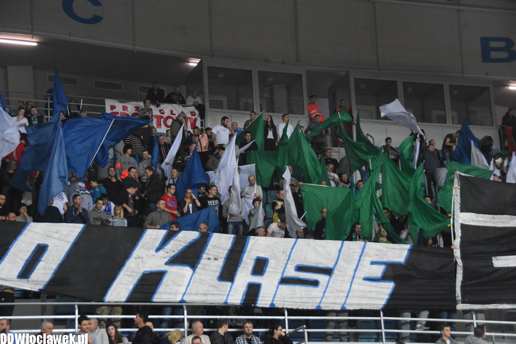 Kibice na meczu Anwil - Stal Ostrów