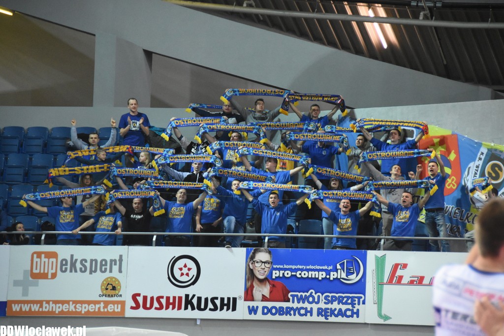 Kibice na meczu Anwil - Stal Ostrów