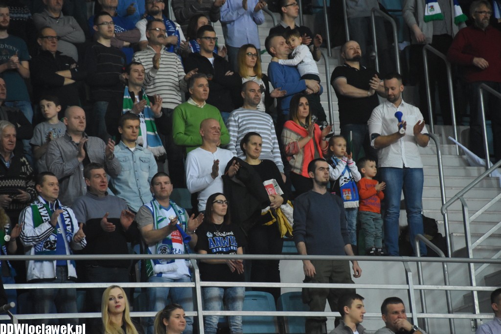 Kibice na meczu Anwil - Stal Ostrów