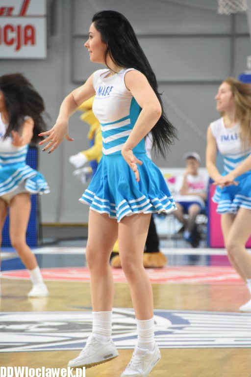 Cheerleaderki Anwilu na meczu ze Stalą