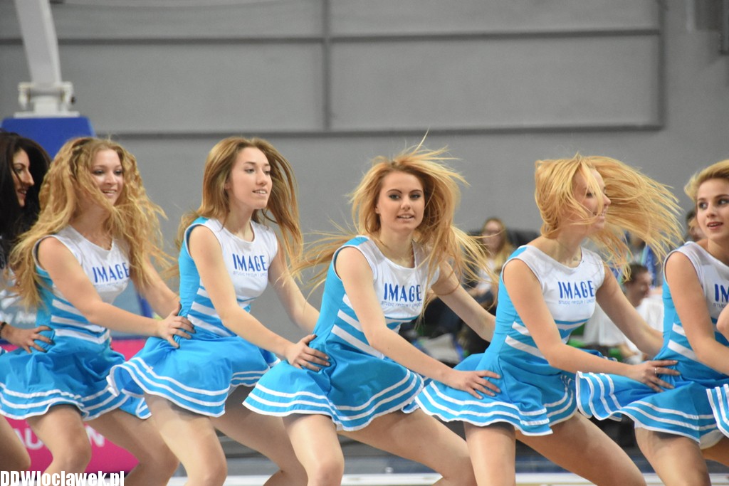 Cheerleaderki Anwilu na meczu ze Stalą