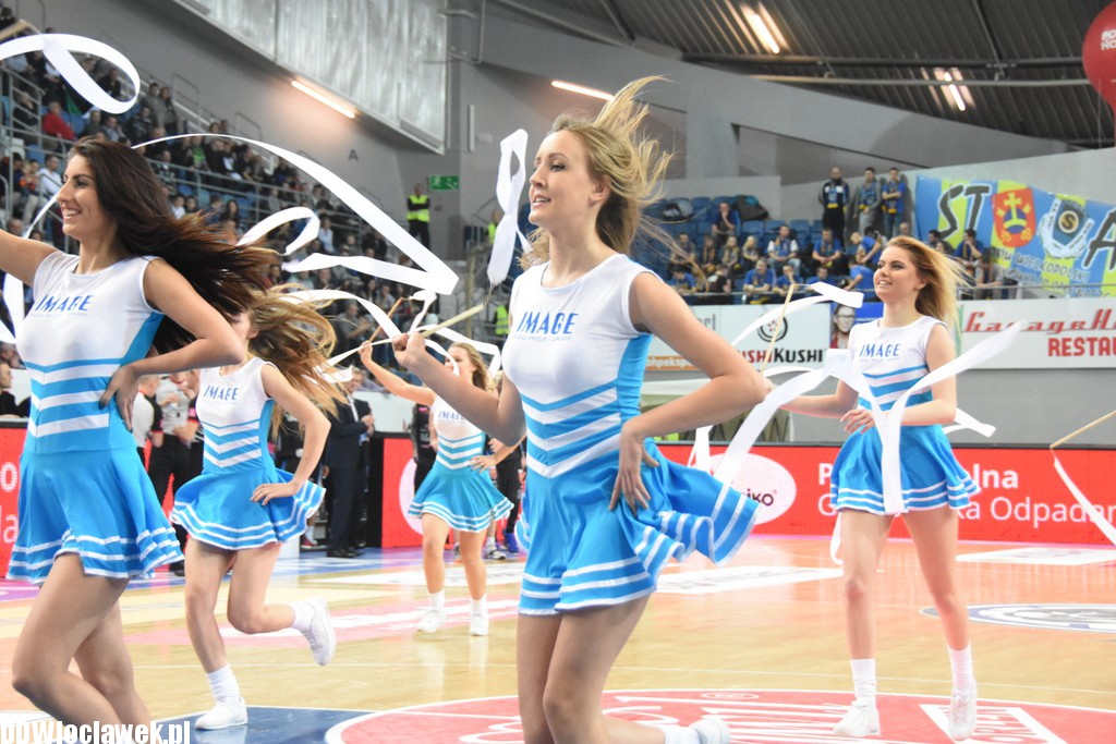 Cheerleaderki Anwilu na meczu ze Stalą