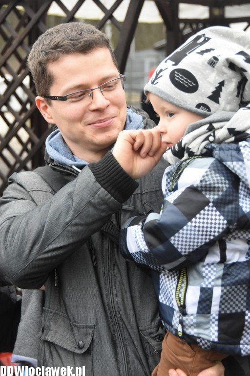 Bieg na sześć łap w schronisku