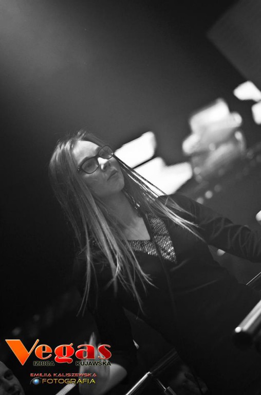 Akcent w klubie Vegas część I