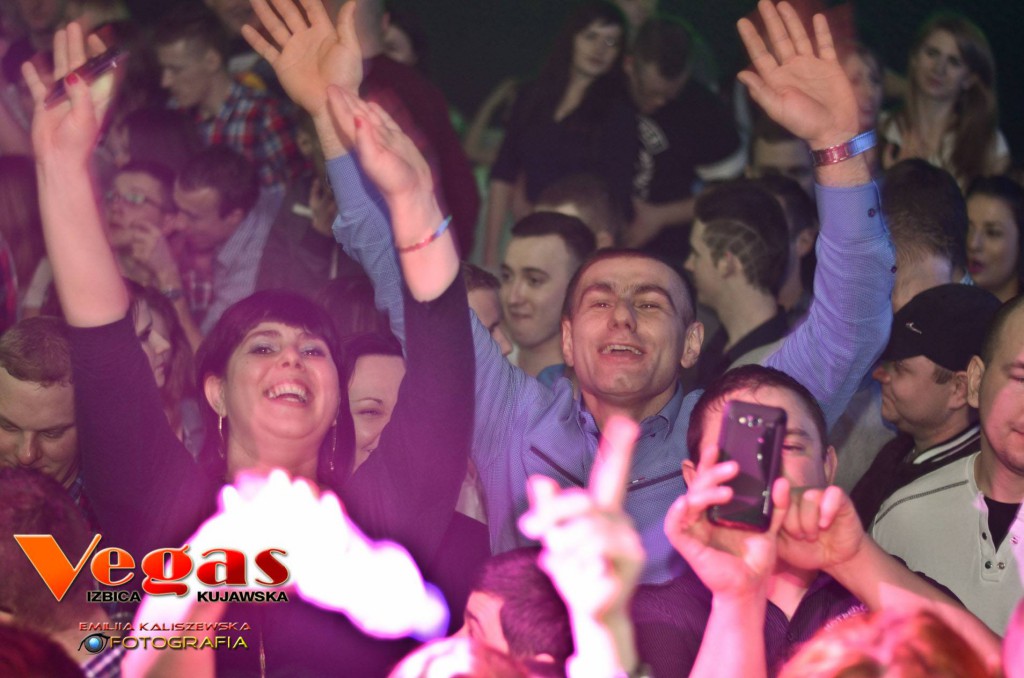 Akcent w klubie Vegas część I