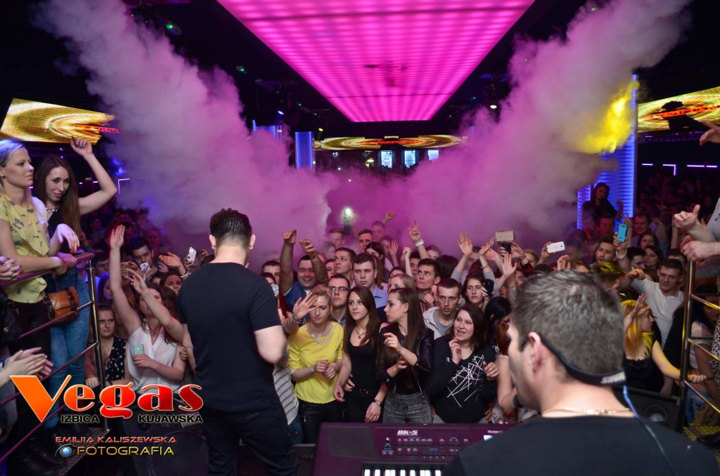 Akcent w klubie Vegas część I
