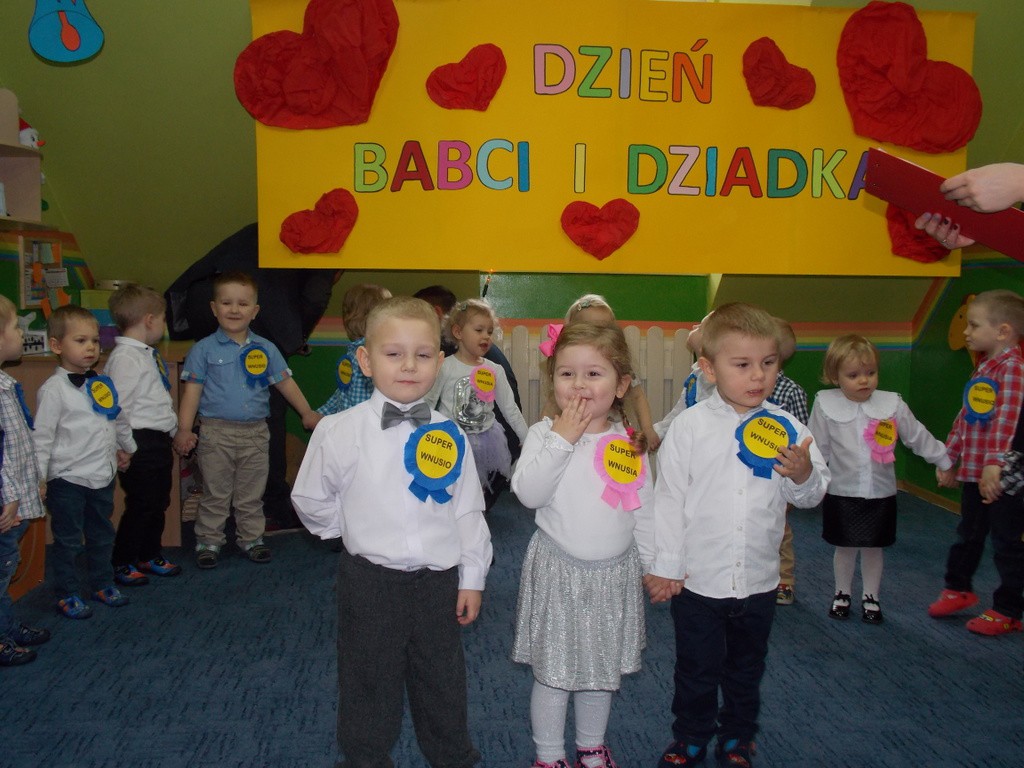 Dzień Babci i Dziadka w Tęczowej Krainie