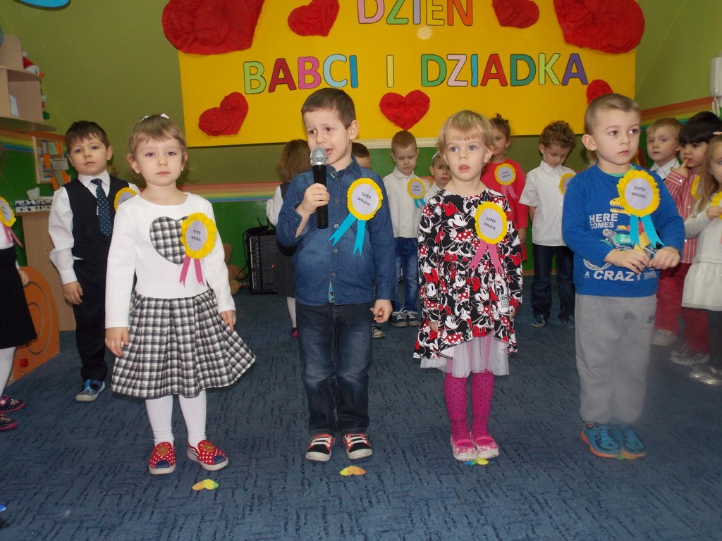 Dzień Babci i Dziadka w Tęczowej Krainie