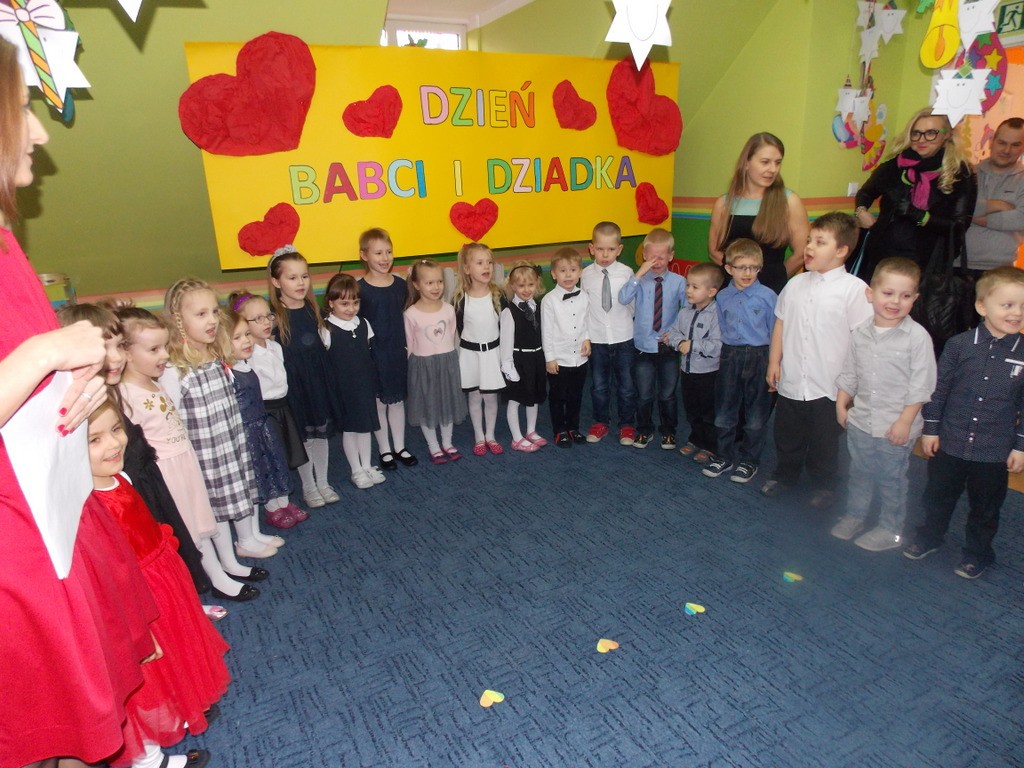 Dzień Babci i Dziadka w Tęczowej Krainie