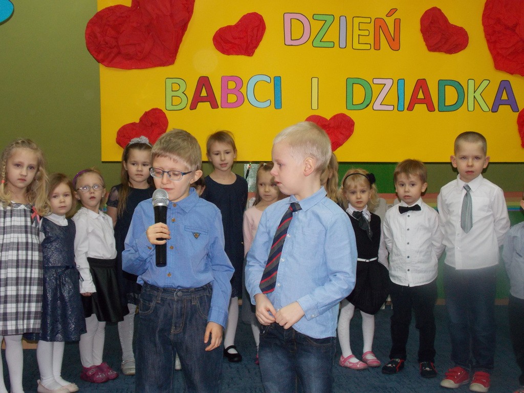 Dzień Babci i Dziadka w Tęczowej Krainie