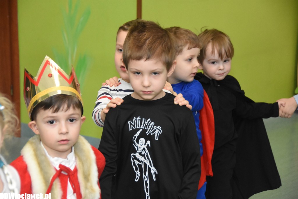 Bal karnawałowy w przedszkolu