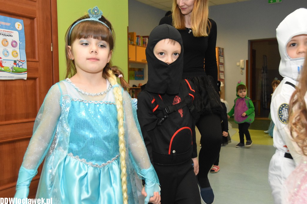 Bal karnawałowy w przedszkolu