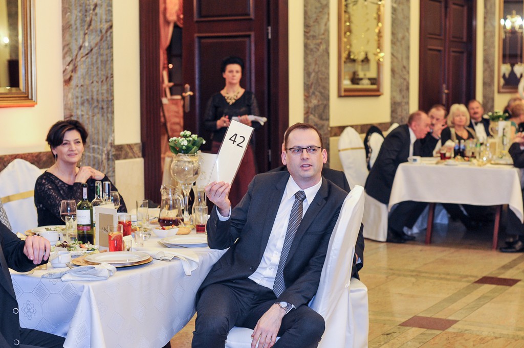 Bal i aukcja charytatywna w Pałacu Bursztynowym