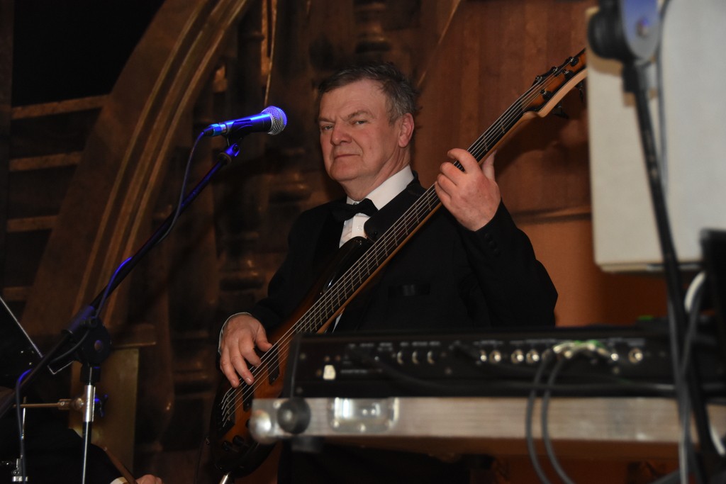 Bal i aukcja charytatywna w Pałacu Bursztynowym