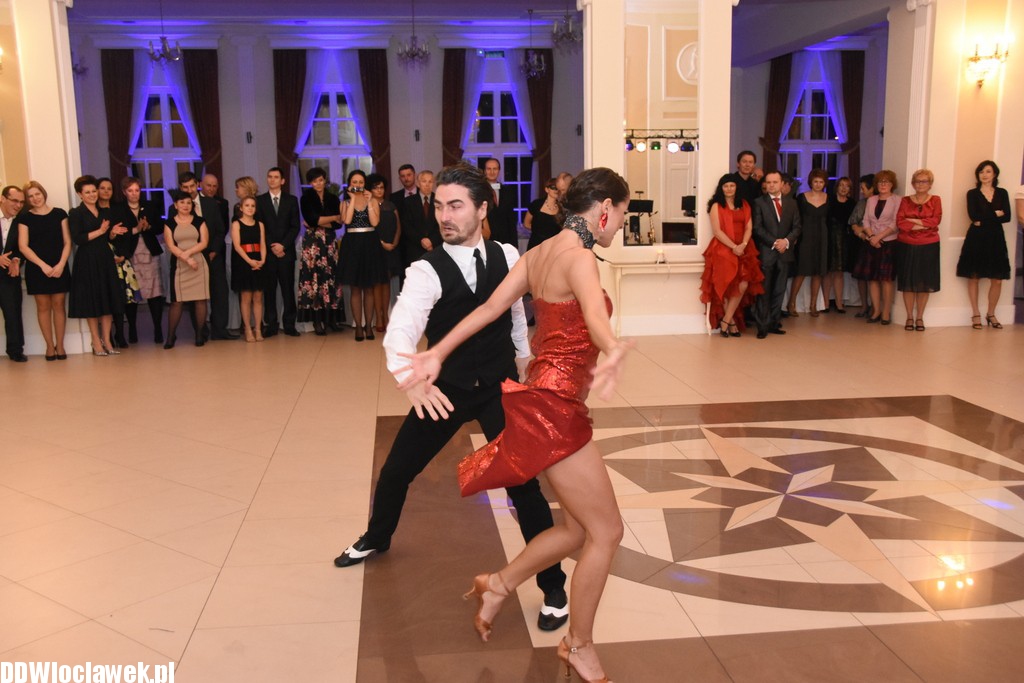 Bal tancerza w Riverside Hotel