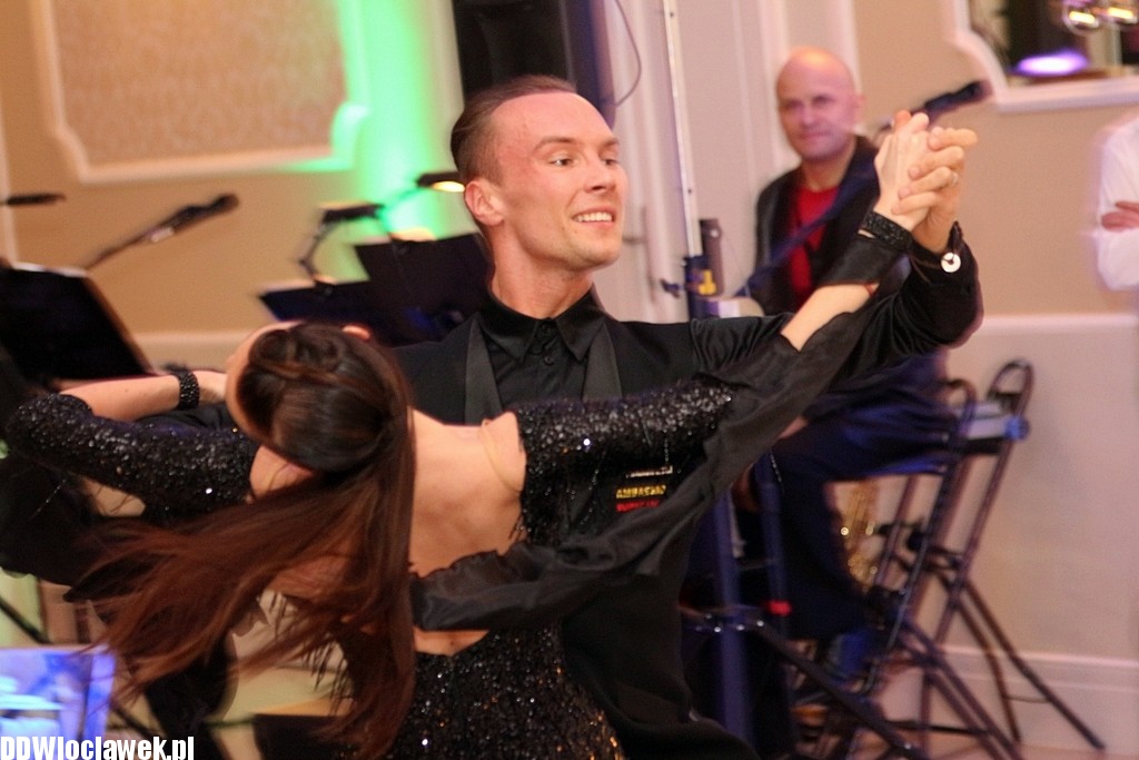 Bal tancerza w Riverside Hotel