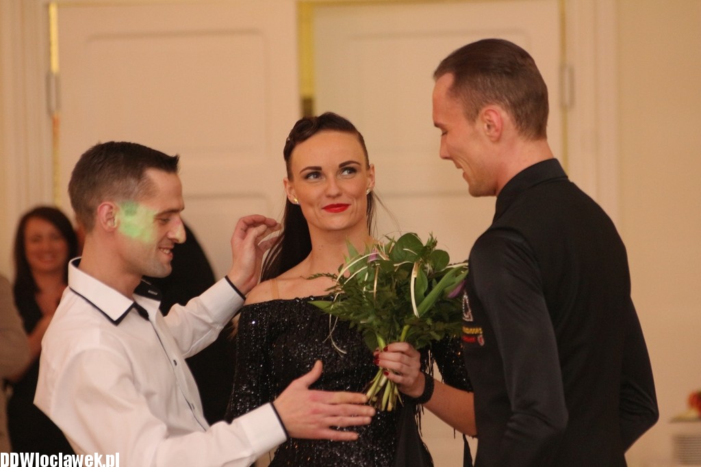 Bal tancerza w Riverside Hotel
