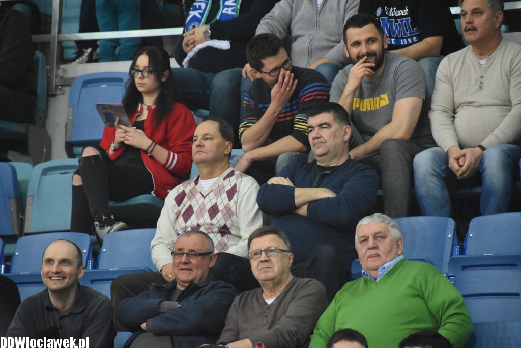 Kibice na meczu Anwil - Dąbrowa