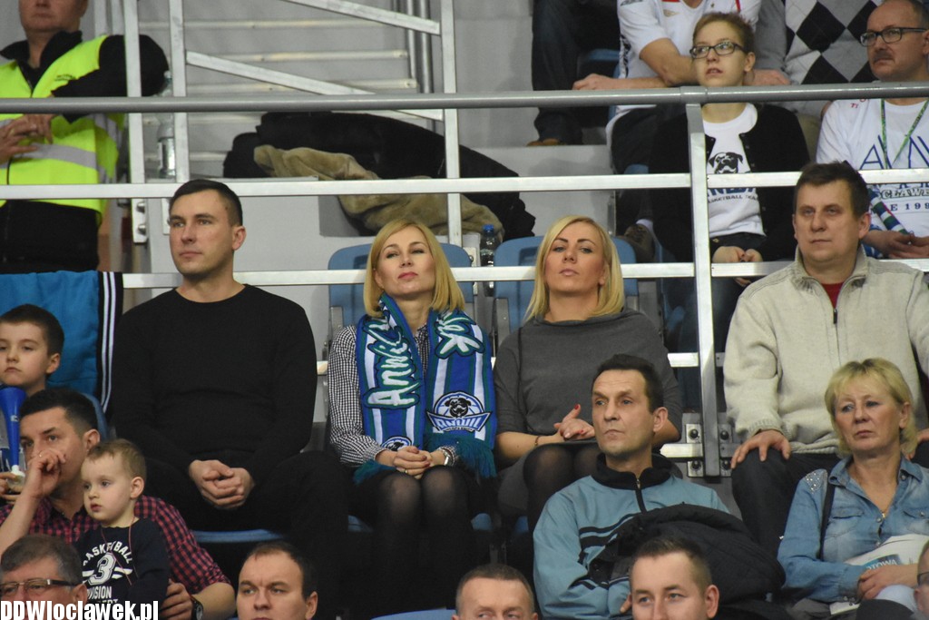 Kibice na meczu Anwil - Dąbrowa