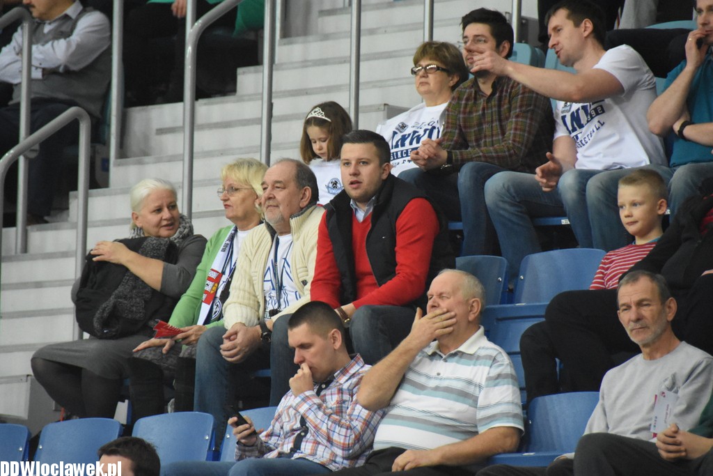 Kibice na meczu Anwil - Dąbrowa