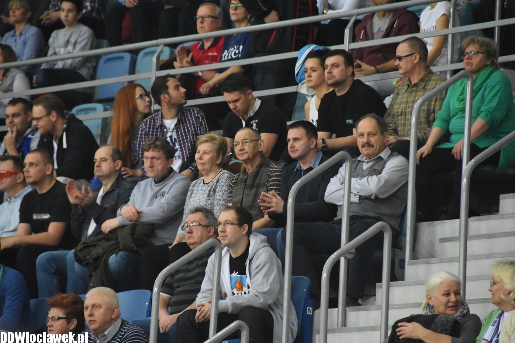 Kibice na meczu Anwil - Dąbrowa