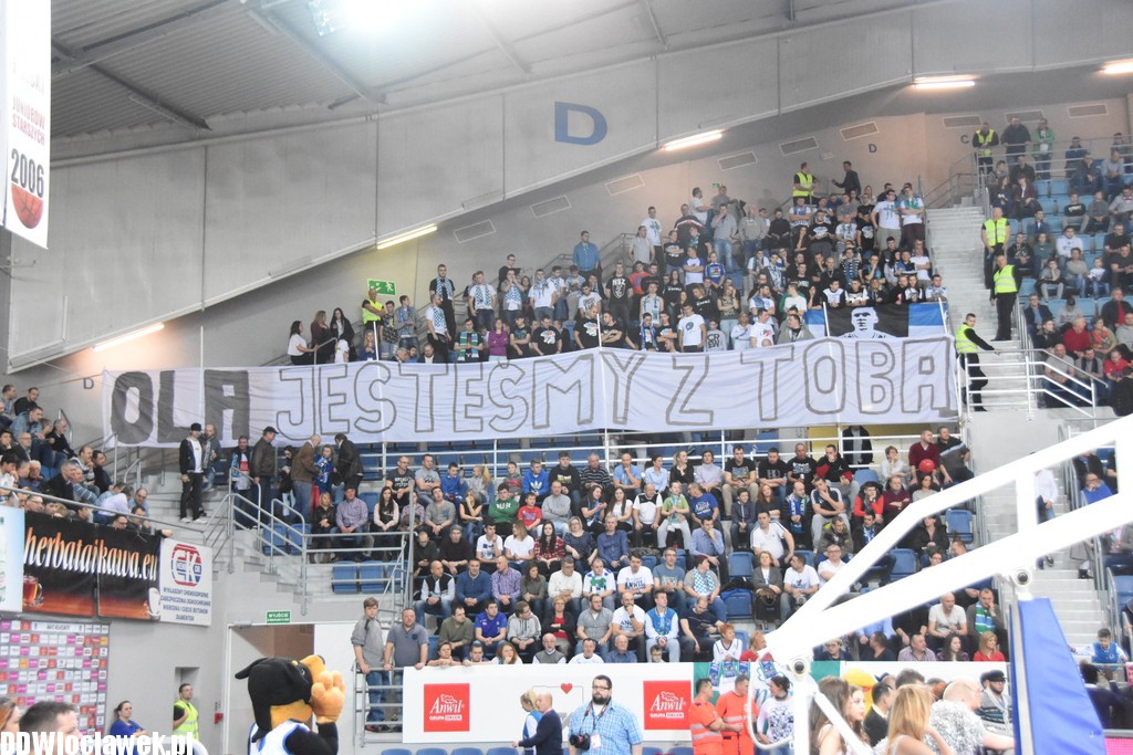 Kibice na meczu Anwil - Dąbrowa