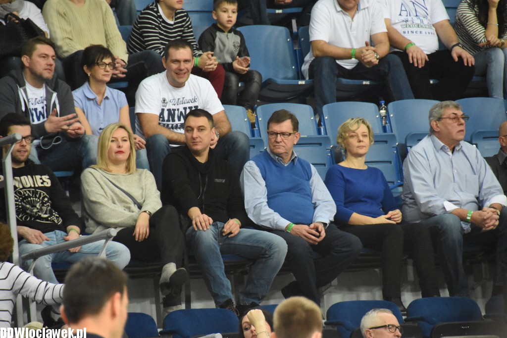 Kibice na meczu Anwil - Dąbrowa
