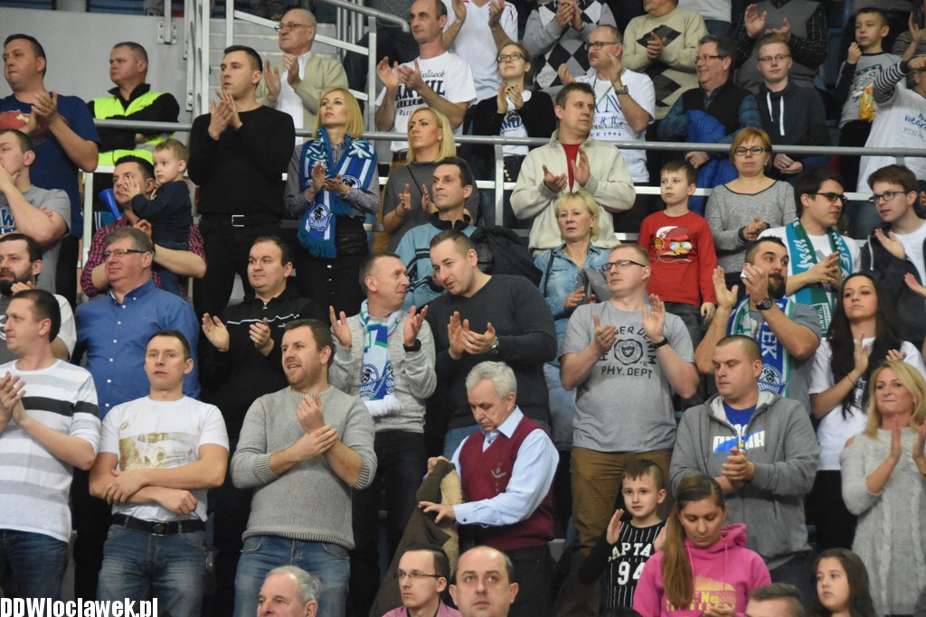 Kibice na meczu Anwil - Dąbrowa