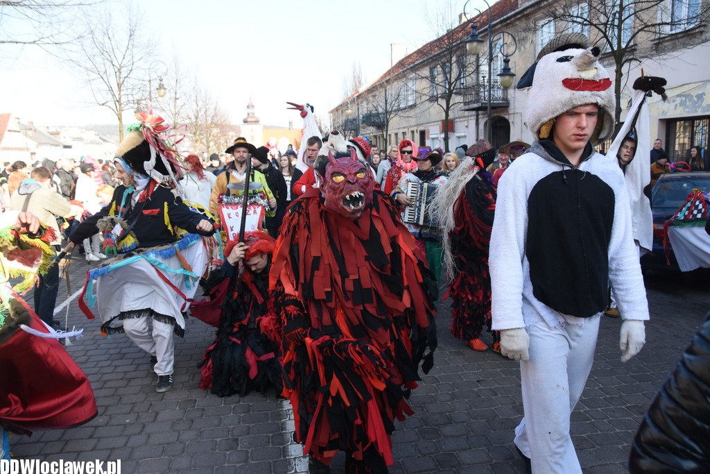 Korowód grup zapustnych
