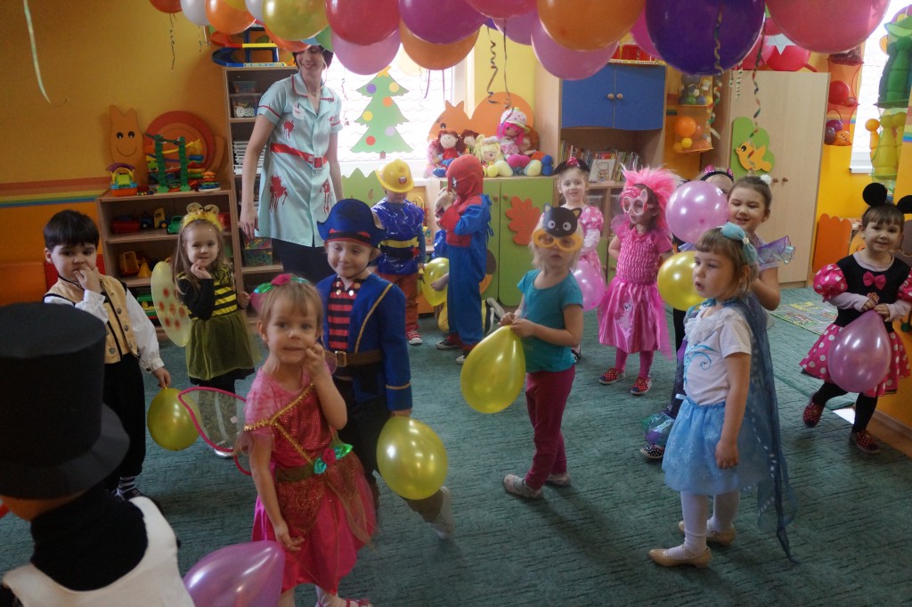 Bal karnawałowy w przedszkolu