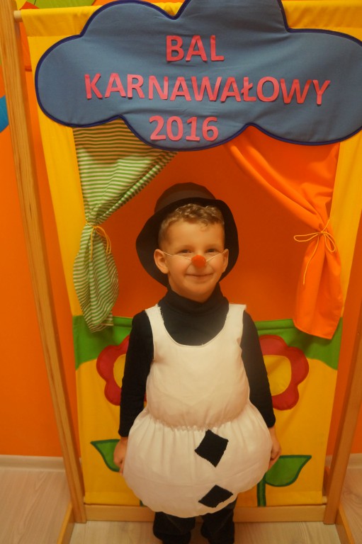 Bal karnawałowy w przedszkolu