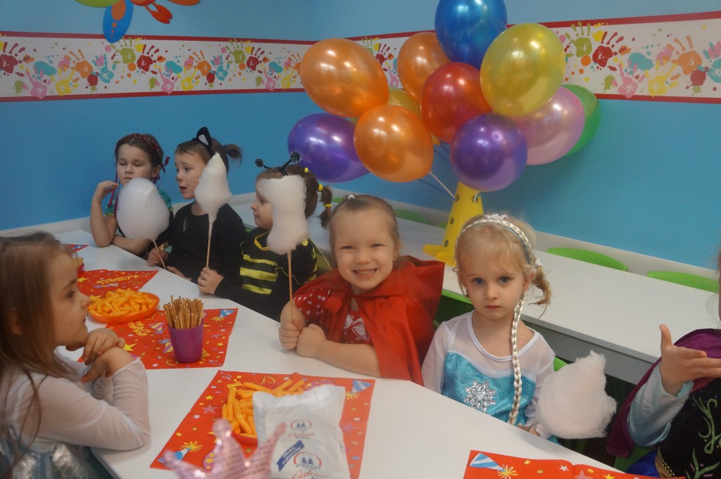 Bal karnawałowy w przedszkolu