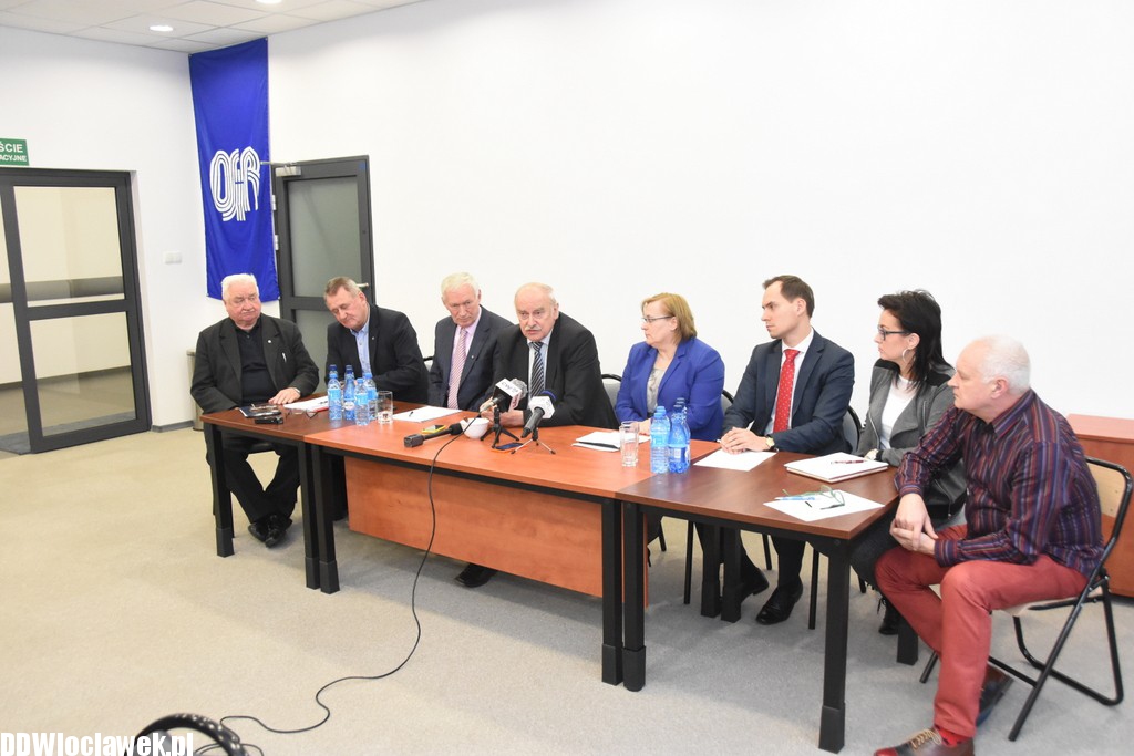 Konferencja prasowa na stadionie
