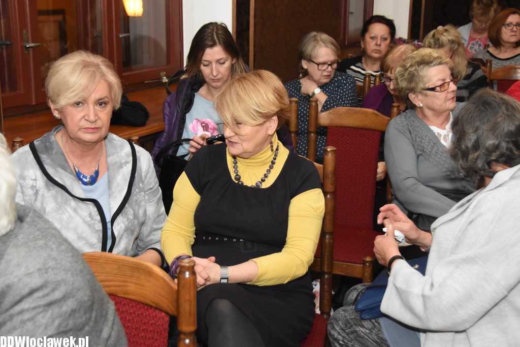 Deser z kulturą Tajwanu w Starej Remizie