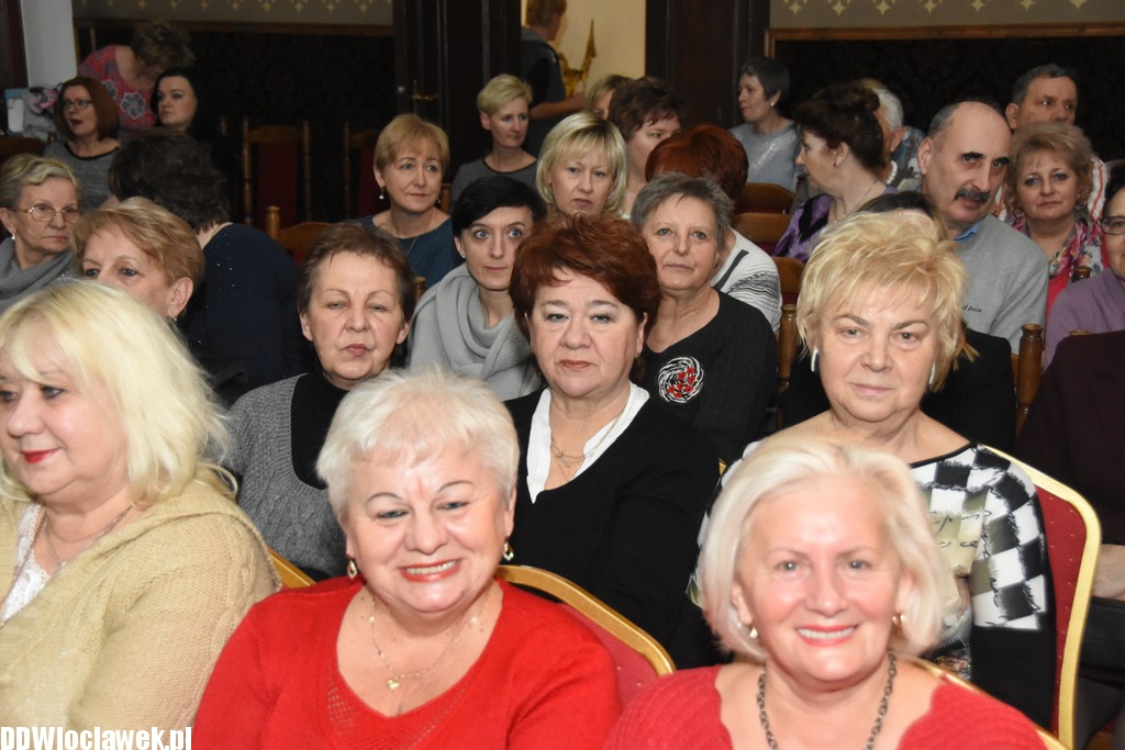 Deser z kulturą Tajwanu w Starej Remizie