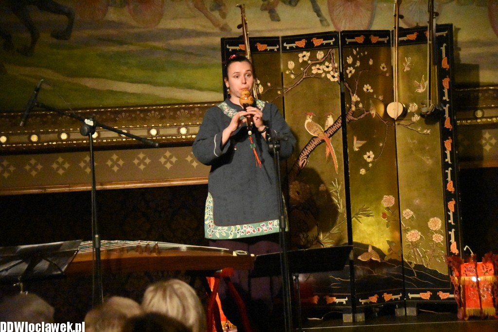 Deser z kulturą Tajwanu w Starej Remizie