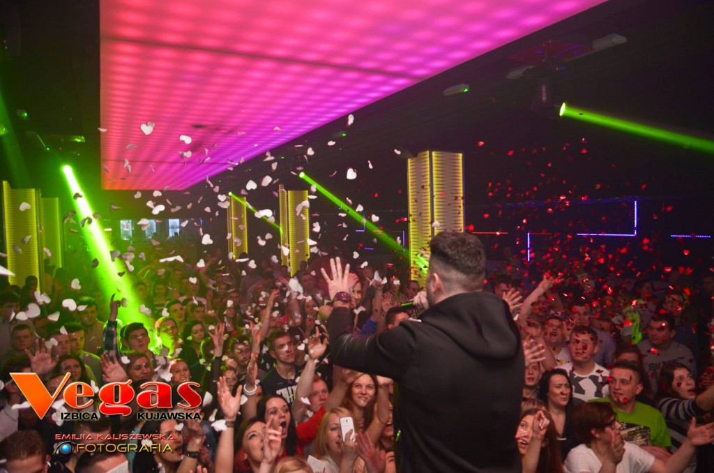 Walentynki w klubie Vegas część I