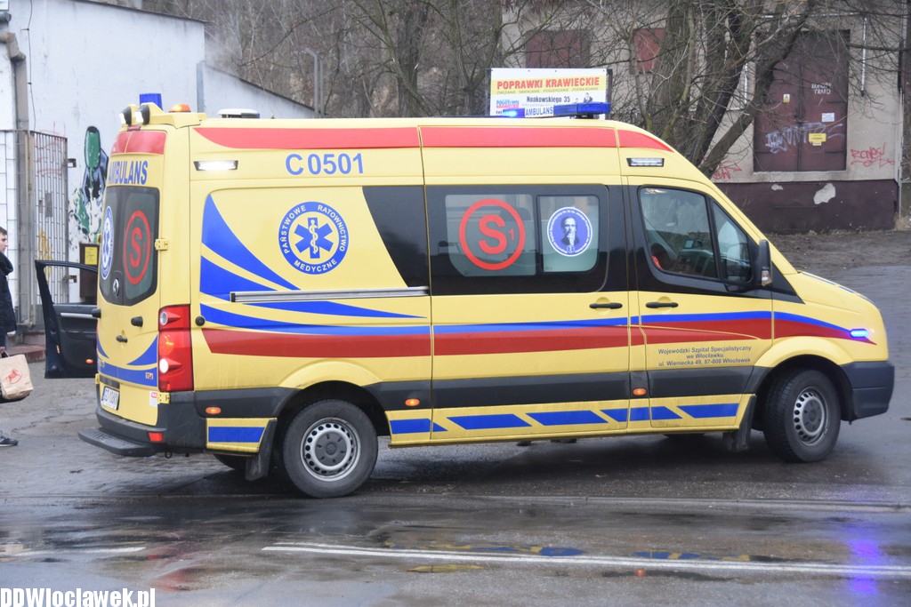 Kolizja przy wjeździe na most stalowy