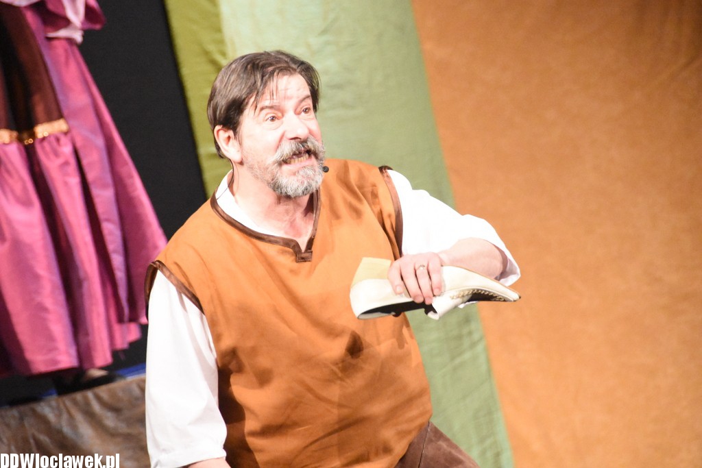 Szewc Dratewka w teatrze