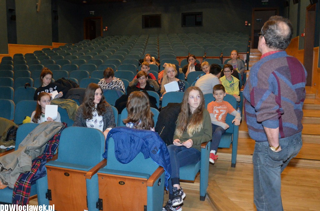 Próba Teatru Skene przed przedstawieniem