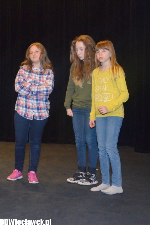 Próba Teatru Skene przed przedstawieniem