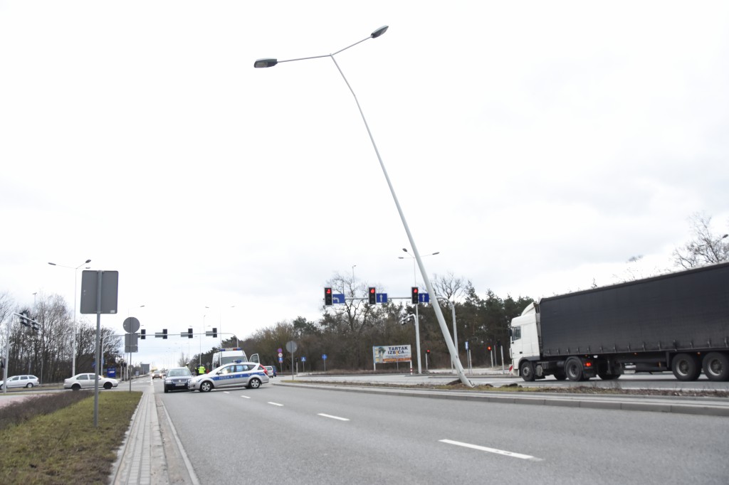 Toruńska zamknięta z powodu latarni