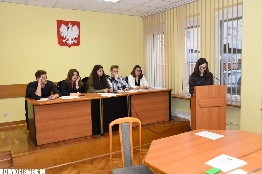 Sesja młodzieżowej rady miasta