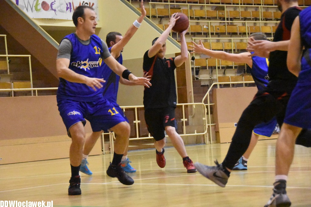 WLKA: Ekoryniec - Basket Rypin