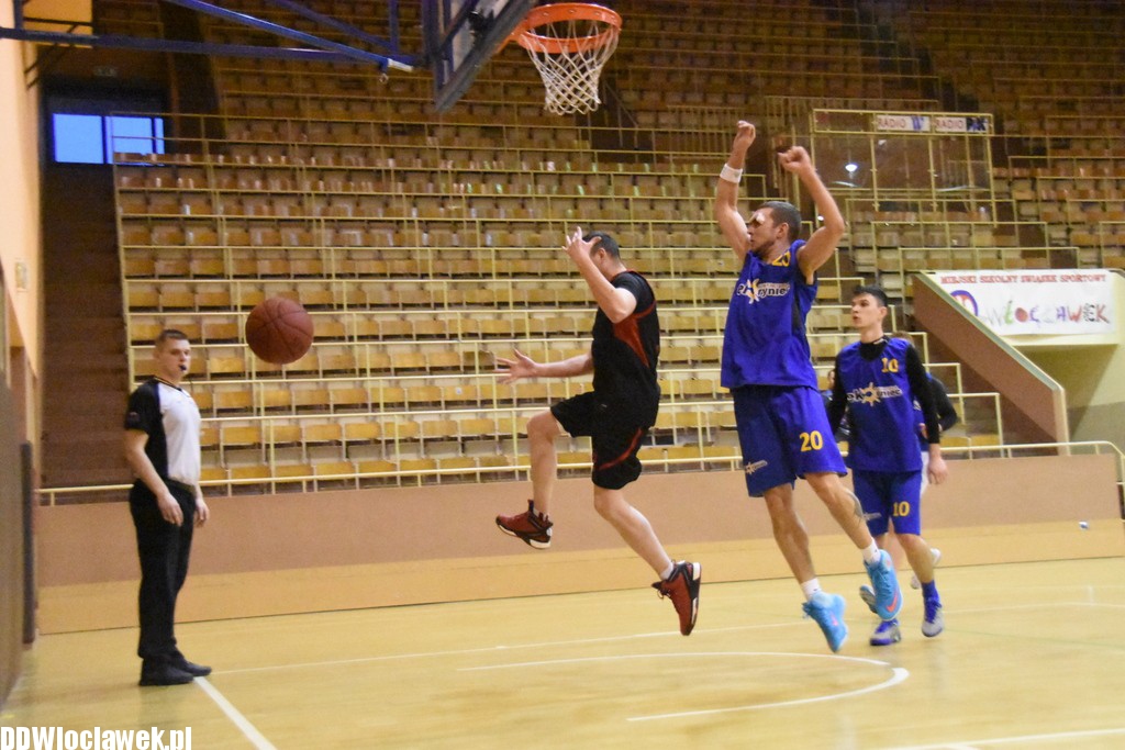 WLKA: Ekoryniec - Basket Rypin